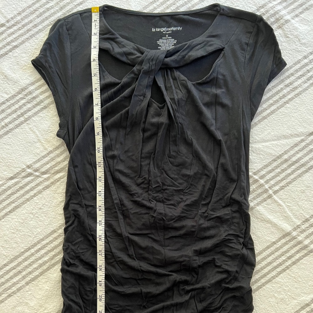 Liz Lange Maternity cut out top
